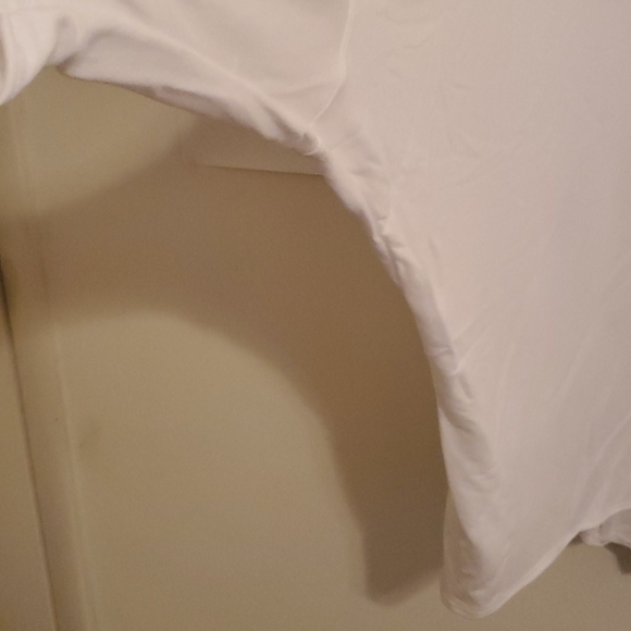 Top - Picture 4 of 7